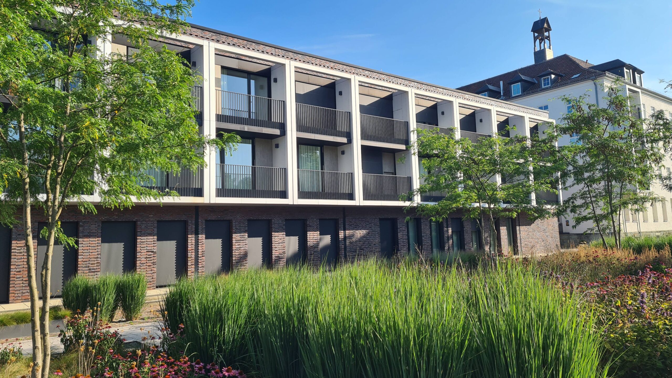 Gebäude Leocampus 16-9